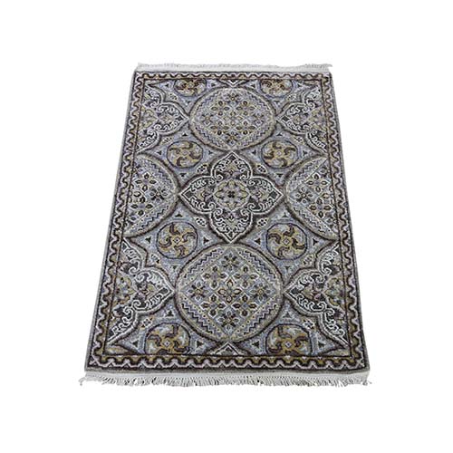 Textured Wool and Silk Mughal Inspired Medallions Design Hand-Knotted Oriental Rug
