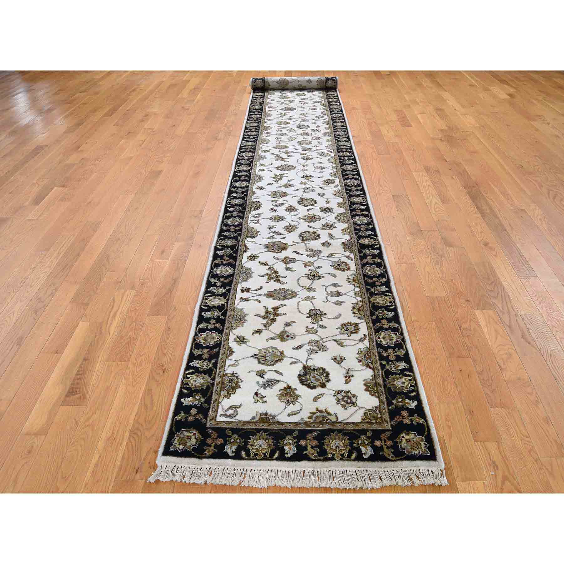 Rajasthan-Hand-Knotted-Rug-213285