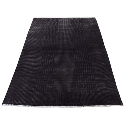 Hand-Knotted Wool and Silk Tone-on-Tone Nepali Oriental Rug Hand-Knotted Wool and Silk Tone-on-Tone Nepali Oriental Rug