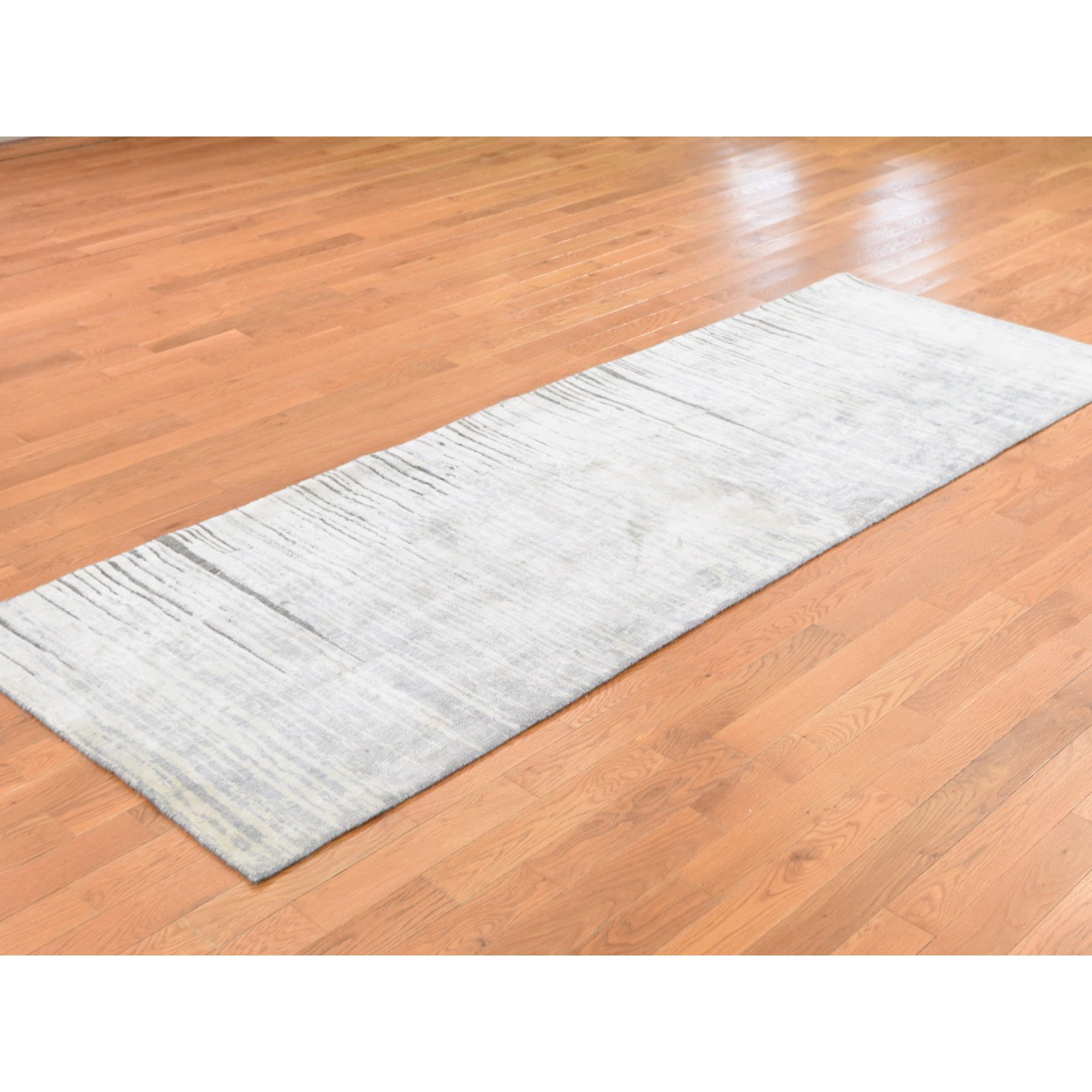 Modern-and-Contemporary-Hand-Knotted-Rug-244755