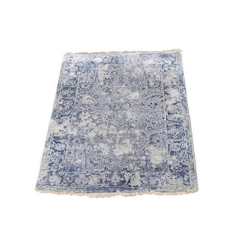 Broken Persian Design With Pure Silk Hand Knotted Oriental Rug Broken Persian Design With Pure Silk Hand Knotted Oriental Rug