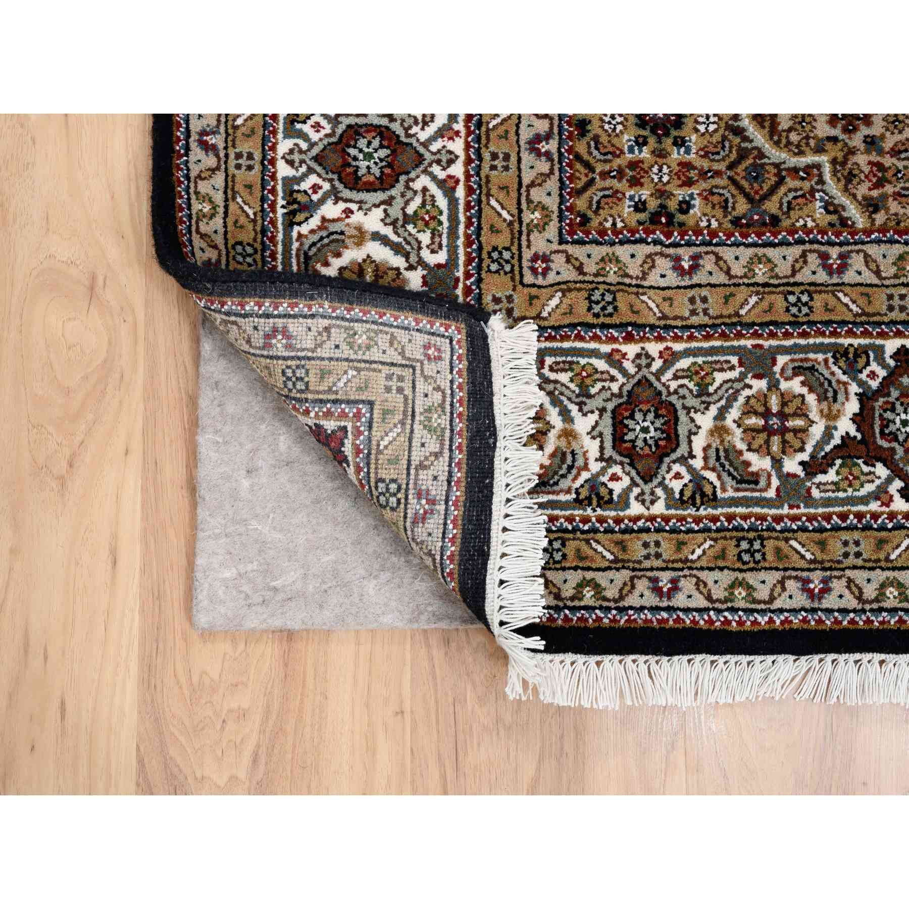 Fine-Oriental-Hand-Knotted-Rug-316615