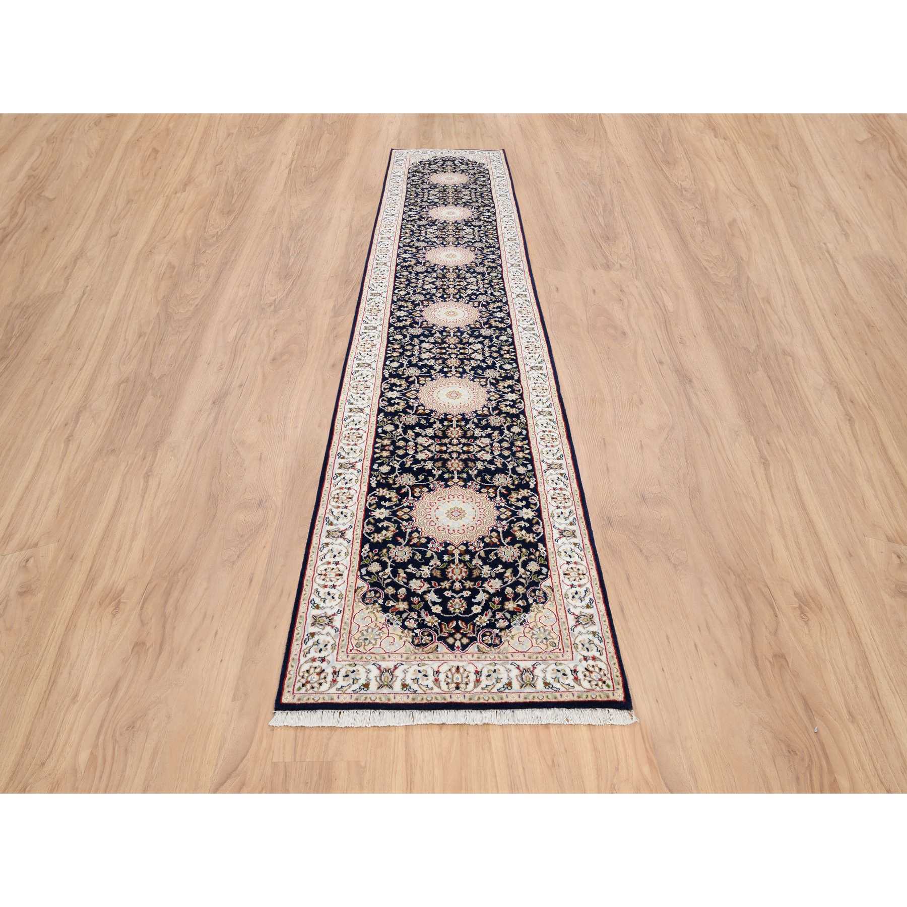 Fine-Oriental-Hand-Knotted-Rug-320200