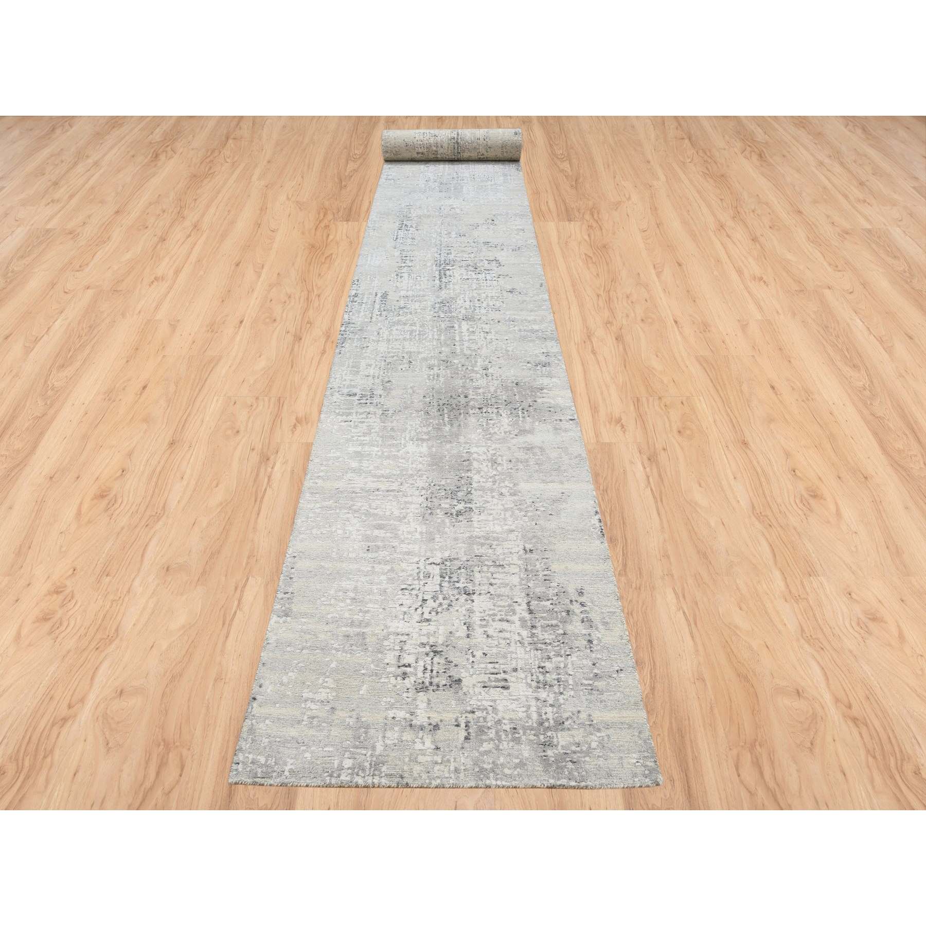 Modern-and-Contemporary-Hand-Knotted-Rug-320660