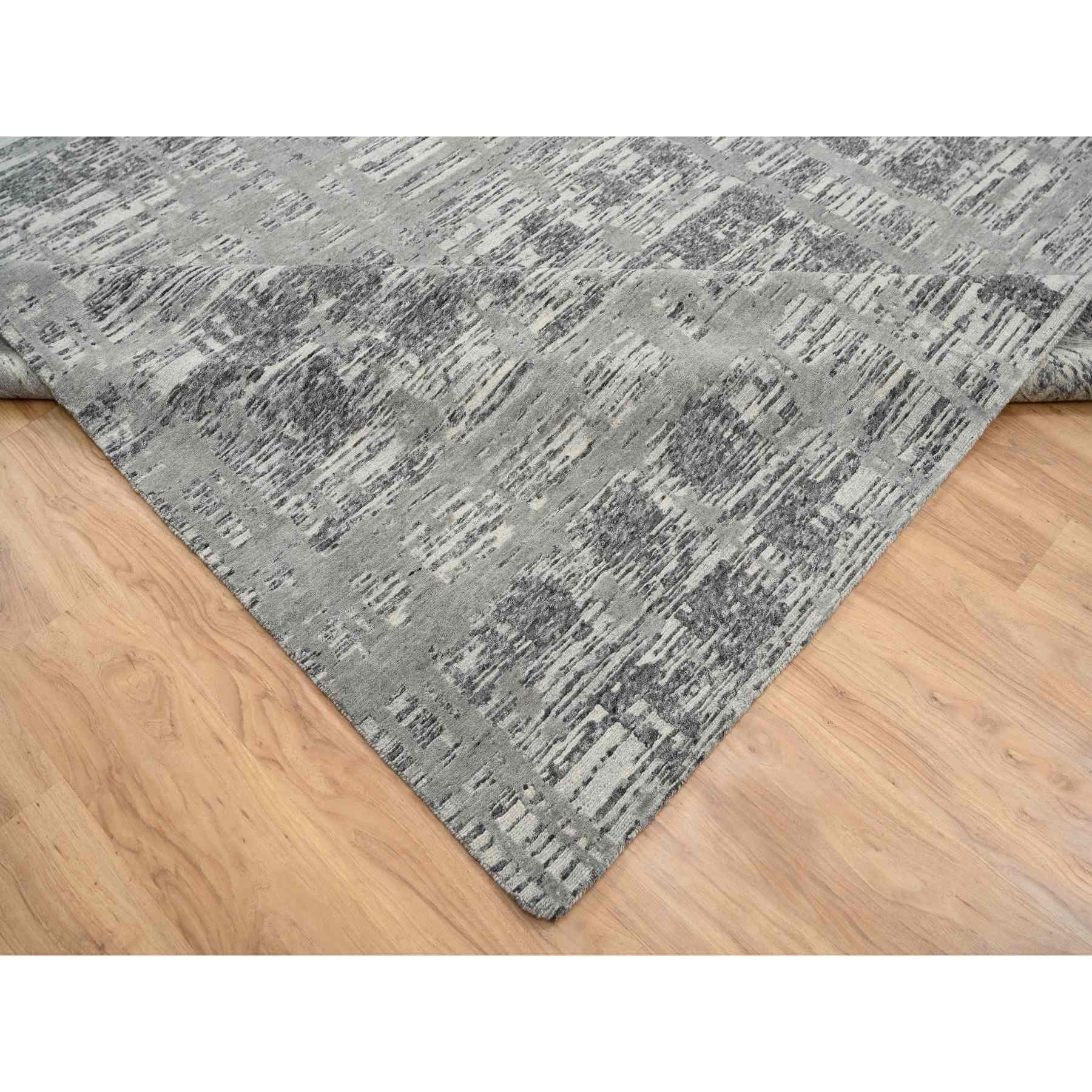 Modern-and-Contemporary-Hand-Knotted-Rug-323570