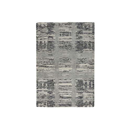 Light Gray, Modern Design, Hand Spun Undyed Natural Wool, Hand Knotted, Mat Oriental Rug Light Gray, Modern Design, Hand Spun Undyed Natural Wool, Hand Knotted, Mat Oriental Rug