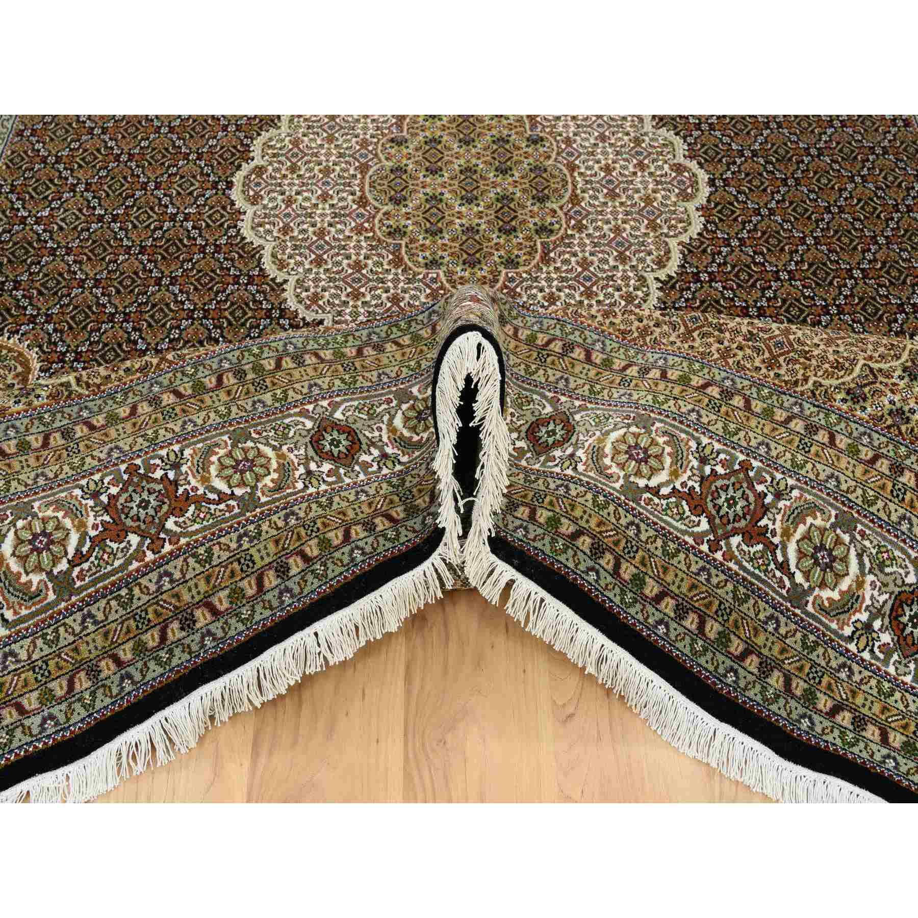 Fine-Oriental-Hand-Knotted-Rug-325230