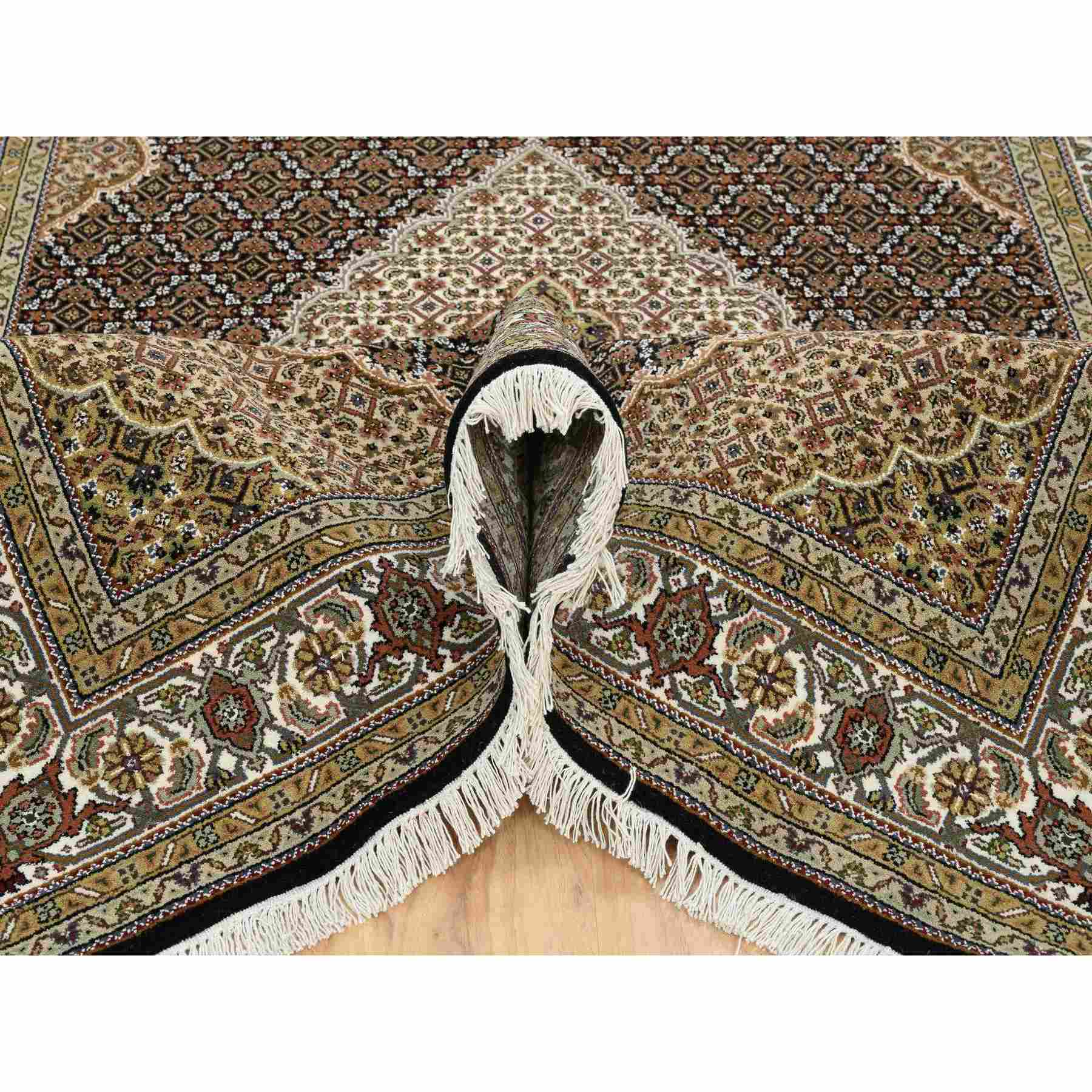 Fine-Oriental-Hand-Knotted-Rug-325285