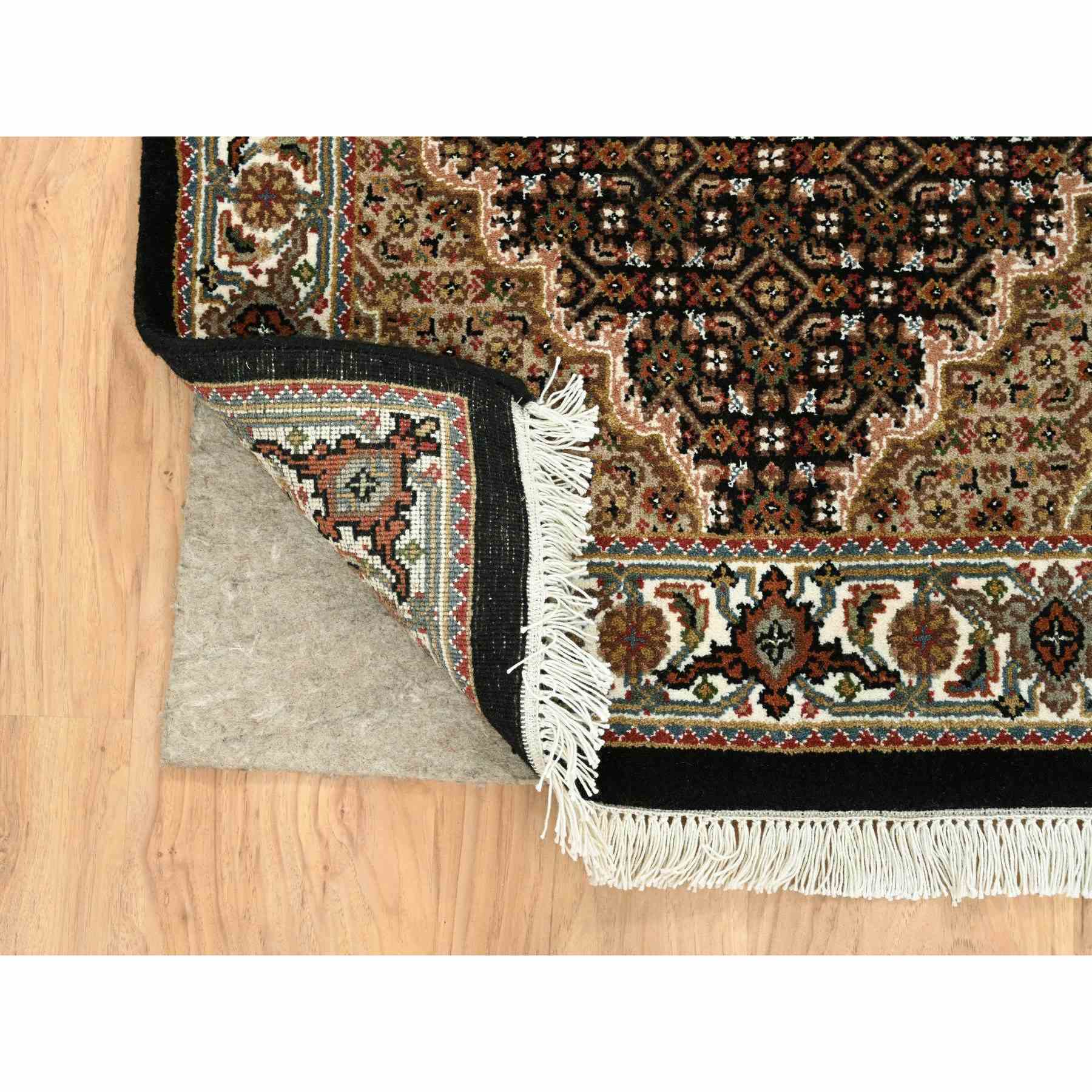 Fine-Oriental-Hand-Knotted-Rug-325310