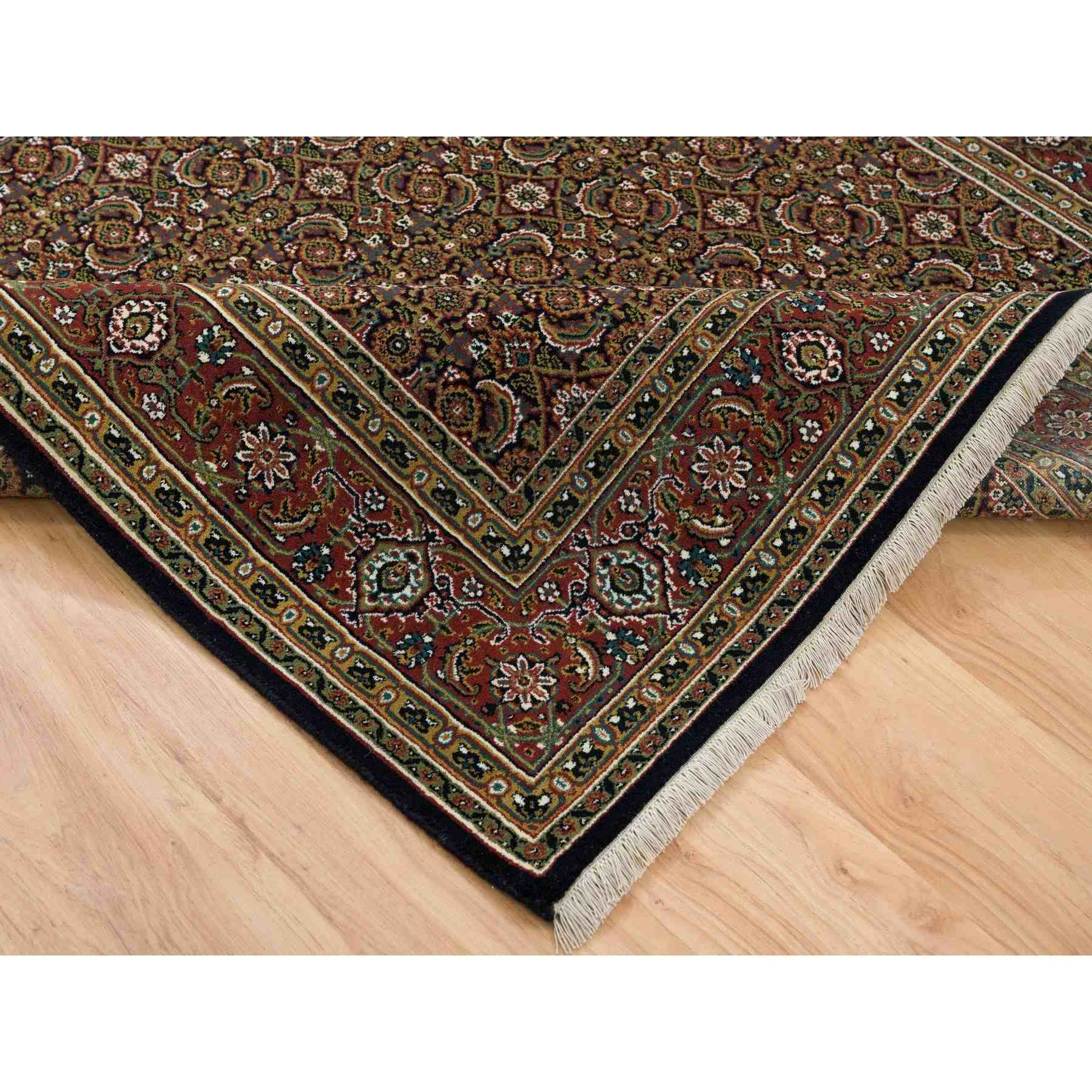 Fine-Oriental-Hand-Knotted-Rug-325575