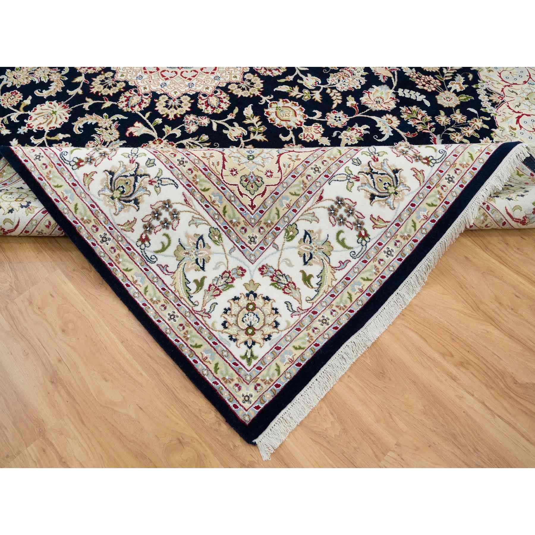 Fine-Oriental-Hand-Knotted-Rug-327020