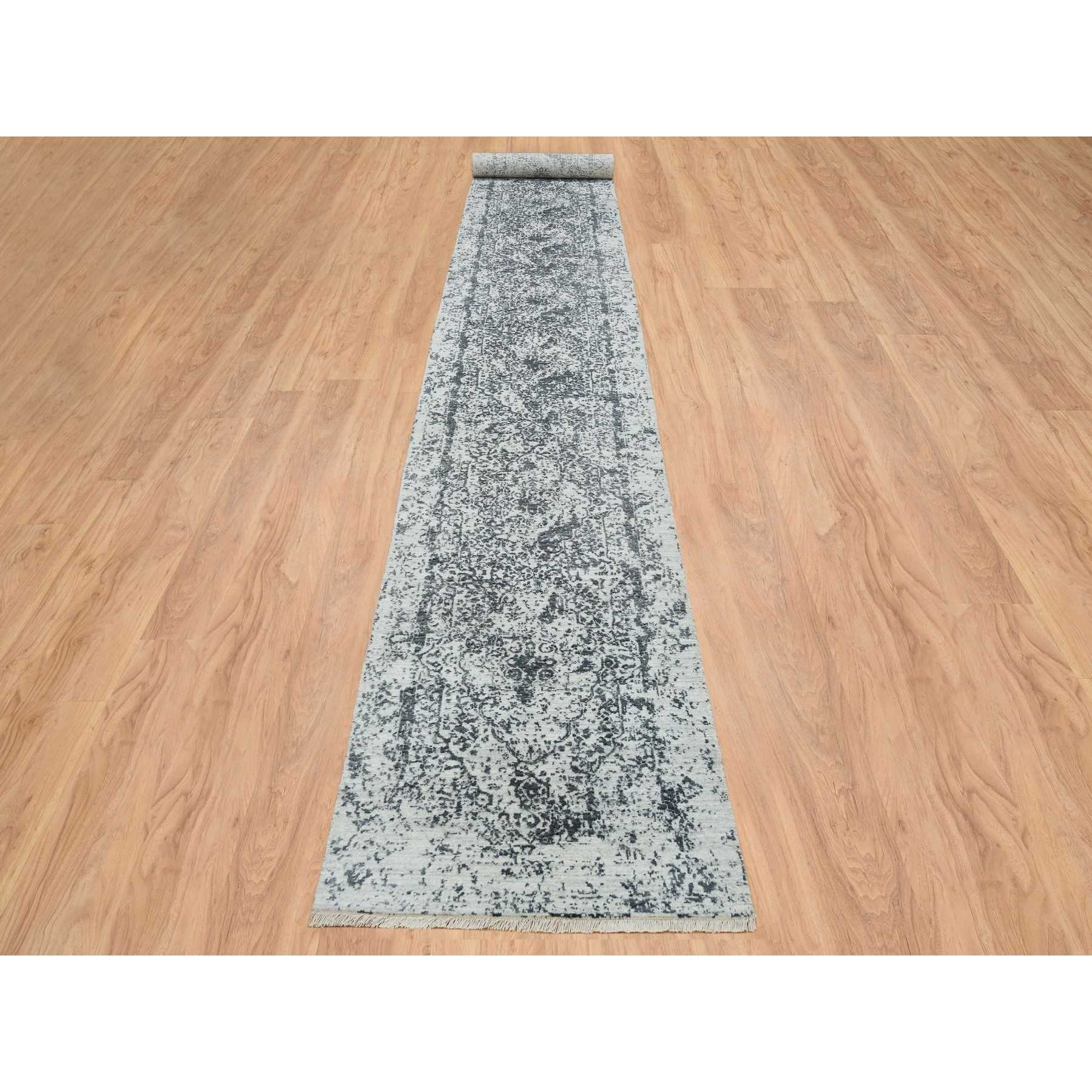 Transitional-Hand-Knotted-Rug-326070