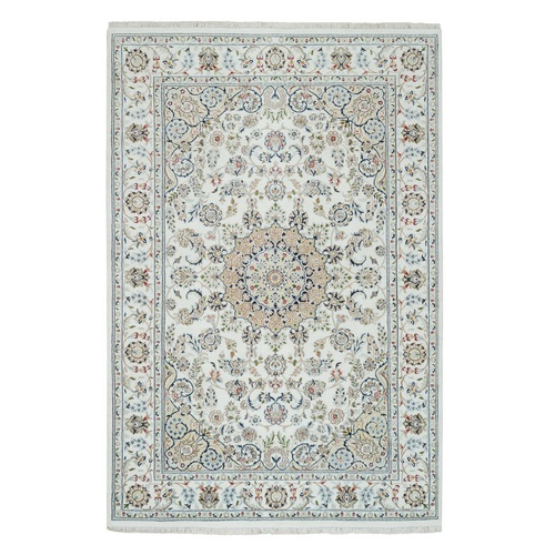 Ivory, Hand Knotted Nain with Center Medallion Flower Design, 250 KPSI 100% Wool, Oriental Rug