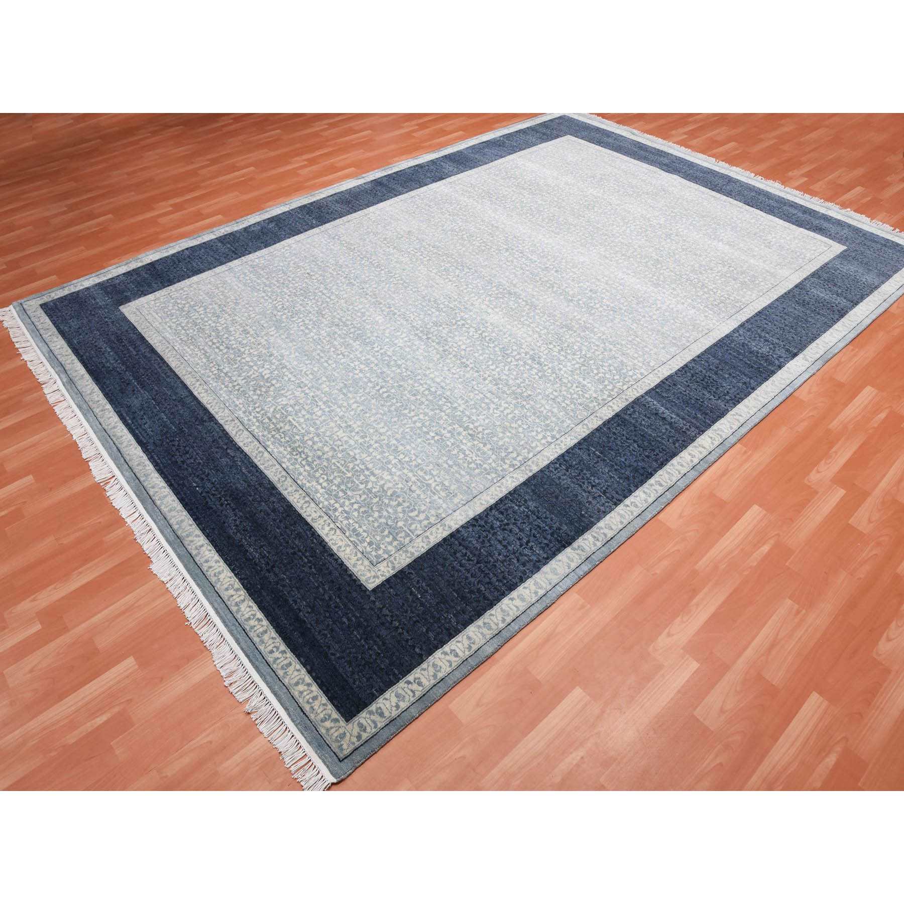 Modern-and-Contemporary-Hand-Knotted-Rug-375840