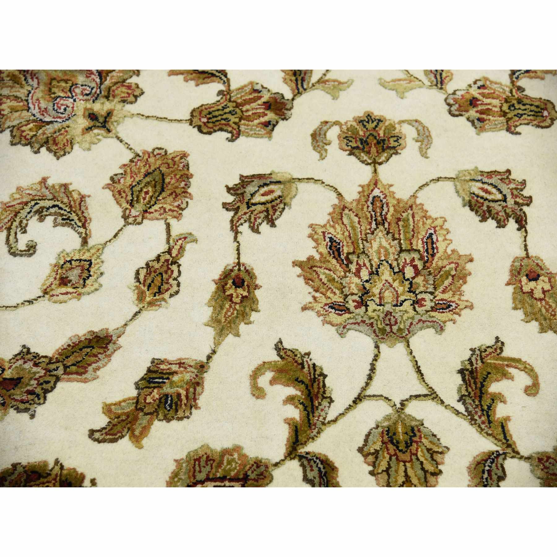 Rajasthan-Hand-Knotted-Rug-376335