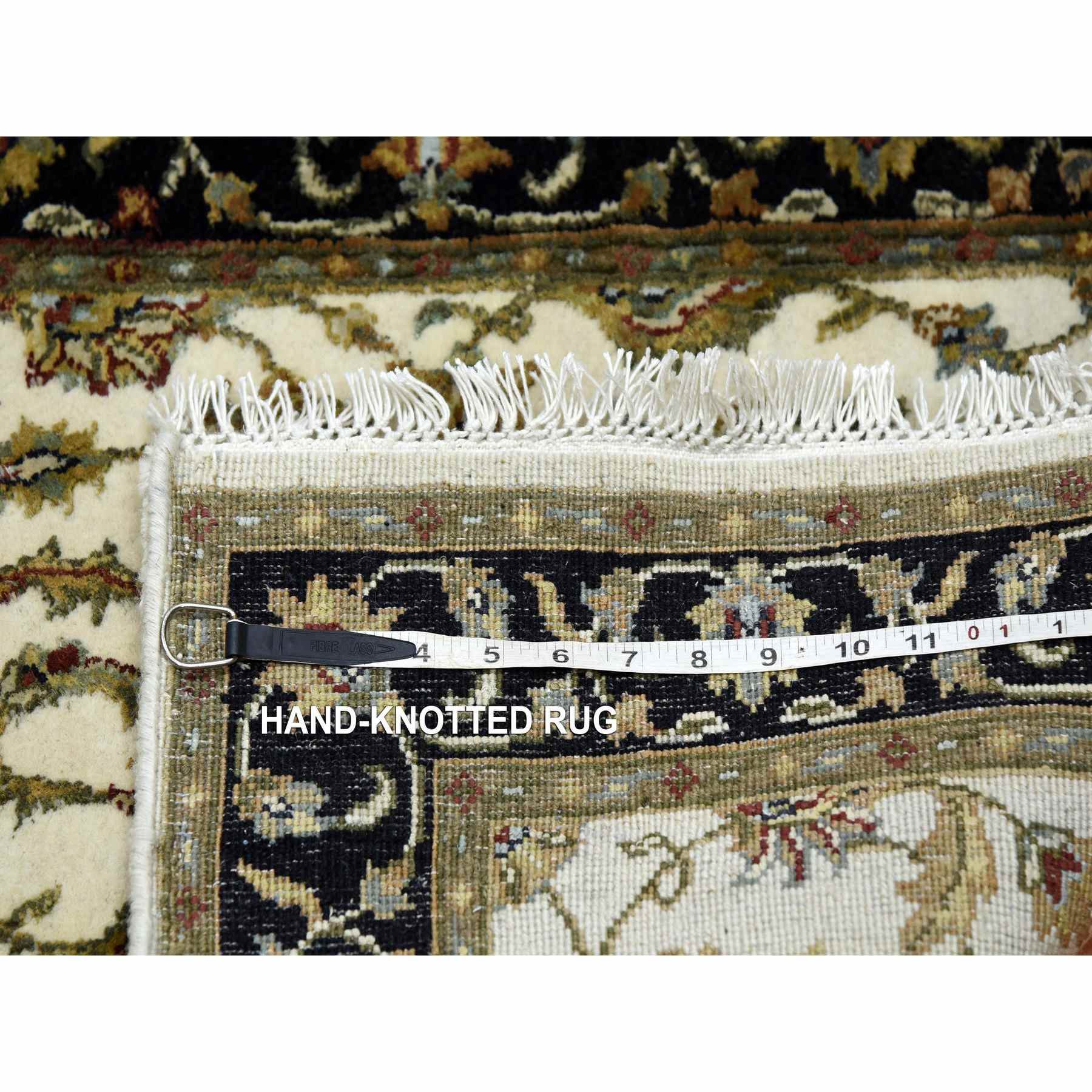 Rajasthan-Hand-Knotted-Rug-376385