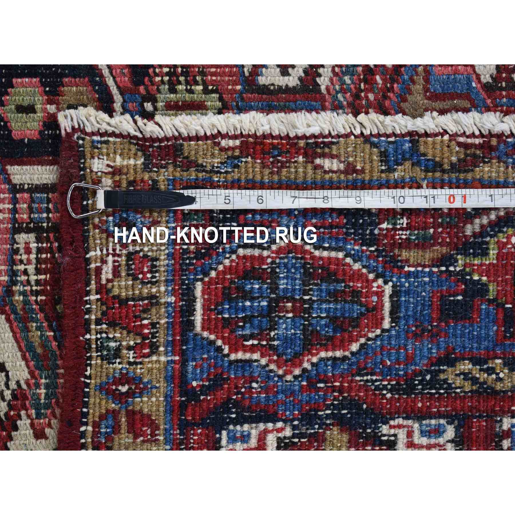 Heriz-Hand-Knotted-Rug-401325