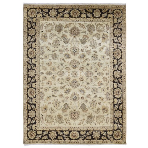 Ivory, Wool and Silk, Persian Kashan Design, 300 KPSI, All Over Flower Pattern, Hand Knotted Oriental Rug
