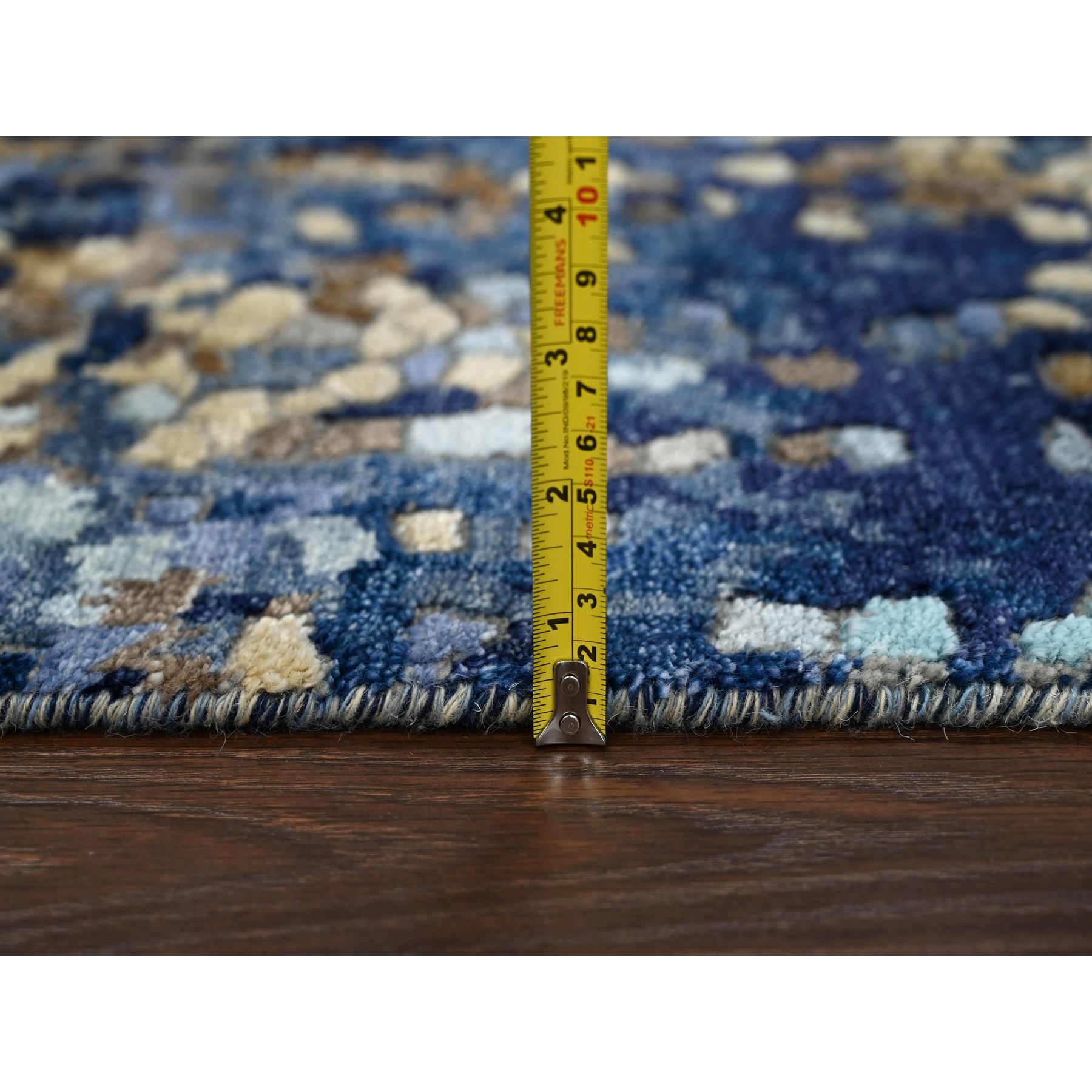 Modern-and-Contemporary-Hand-Knotted-Rug-420570